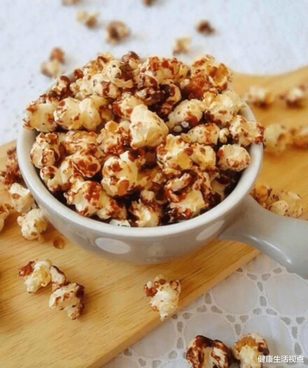 脂肪酸|龚俊吃面要用吸油纸，滴油不进真能帮助减肥吗？