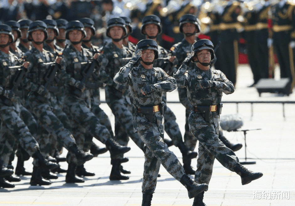 军舰|美军官叫嚣大陆没能力武统？18日凌晨，3艘军舰突然行动，台媒炸锅