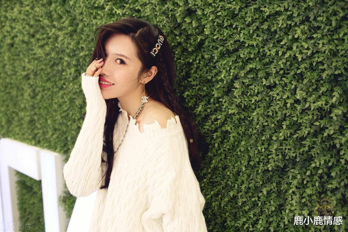 鹿小鹿情感|情侣久别重逢,第一件事最想做什么?三个女人的回答很有爱