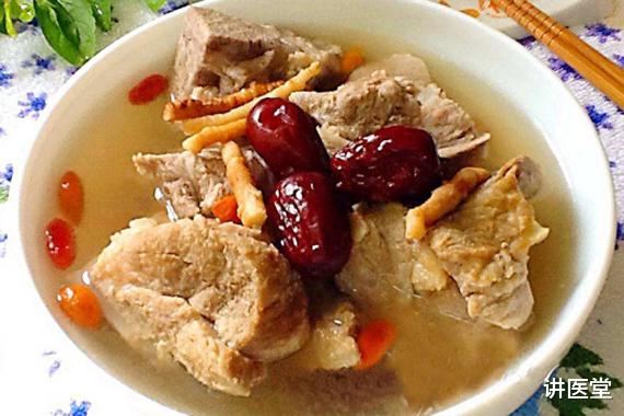 红枣|气血不足的多囊卵巢患者怎样才能尽快登上好孕的这趟车