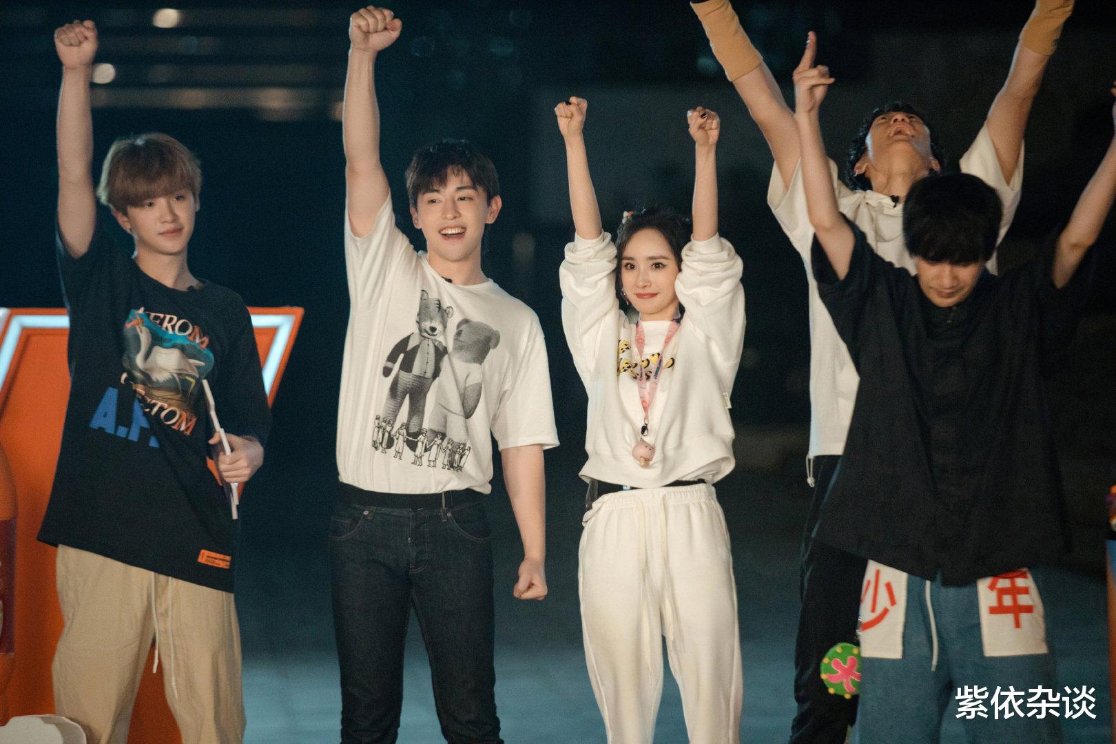 密室大逃脱|作为一档网络综艺,它凭什么一直那么火?连续三季位列热榜前三