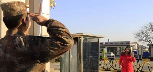 军人|中国部队暖心规定：在3种情况下，军人“需要”请假回家