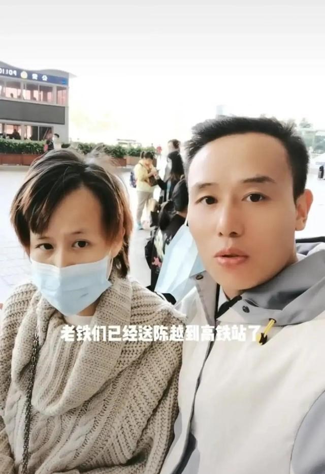 流浪女子纠缠好心人,住进家里赖着不走,称自己在深圳过得很好!