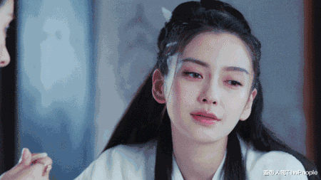 杨幂|女星哭戏太精彩！有人哭成“哨子精”，有人哭不出，有人一哭成名