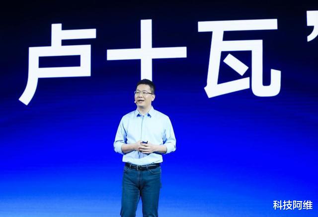 红米手机|从3699元跌至2999元，12GB+256GB，一亿像素三摄顶配旗舰加速退场