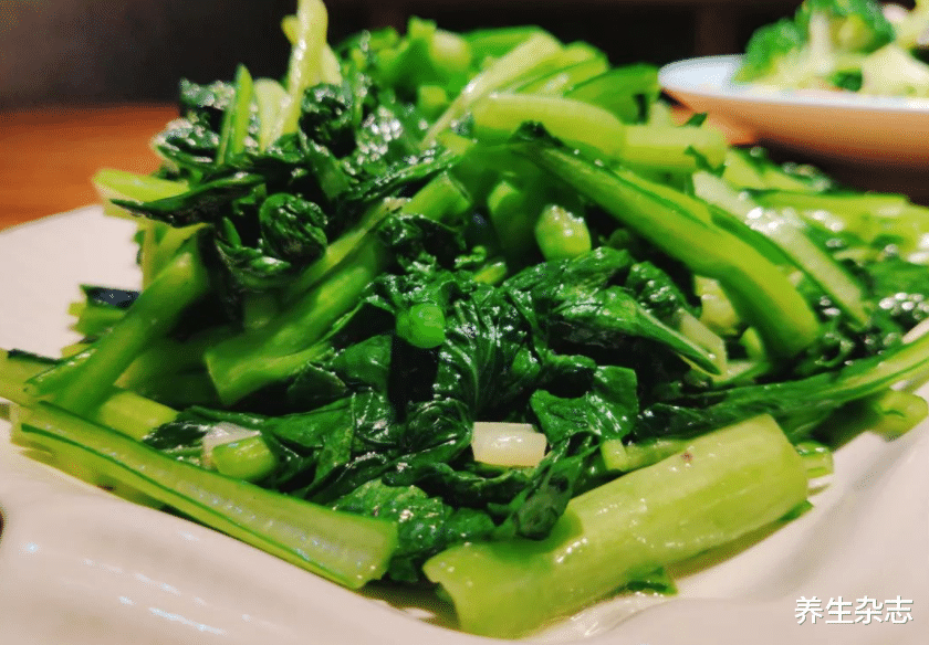 养生杂志|吃一次胜过8斤苦瓜,心内科专家提醒:高血脂的人不妨放开吃,远离血栓预防脑梗