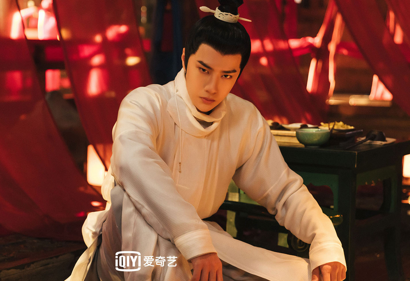 风起洛阳|《风起洛阳》引争议？播出延迟近1小时，演员和非演员的差距明显