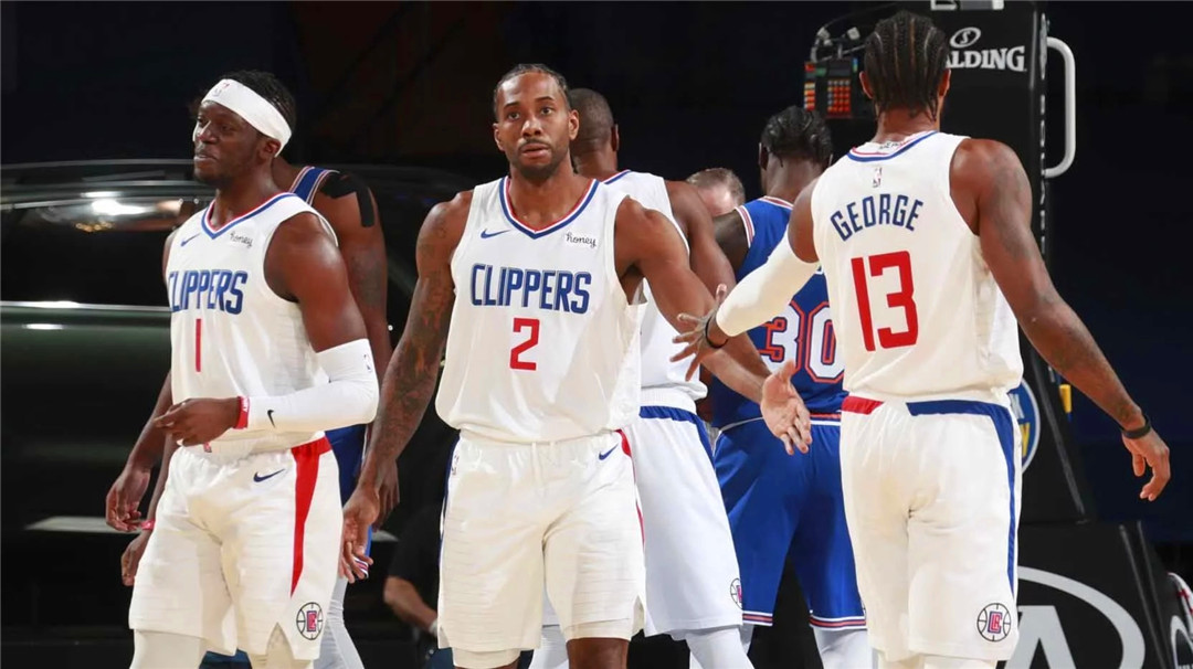 快船队|3换1交易正式启动，德罗赞即将加盟快船：对抗篮网三巨头