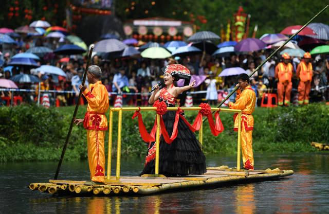 棒奔霸 农村俗语“三月三落雨青蛙哑，穷人卖妻富人卖马”，下雨不好吗？