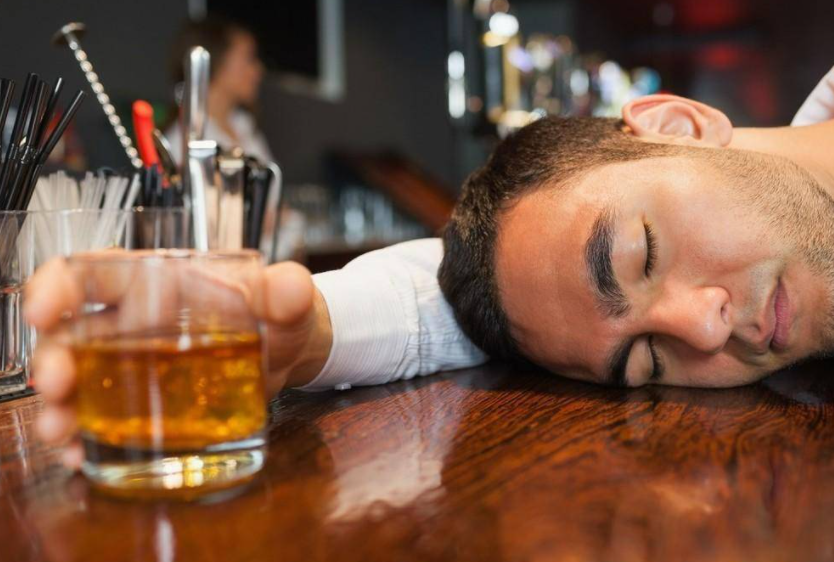 小米粥|吃一次顶10斤李子,肝科主任:你若喜欢喝,趁你睡着肝毒自动排光