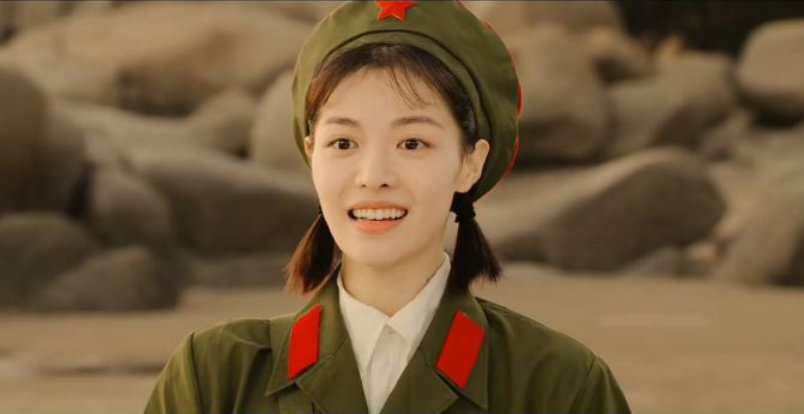 肖战|《王牌部队》阿秀，还未上线就成焦点，比肖战大5岁，演坏人出名