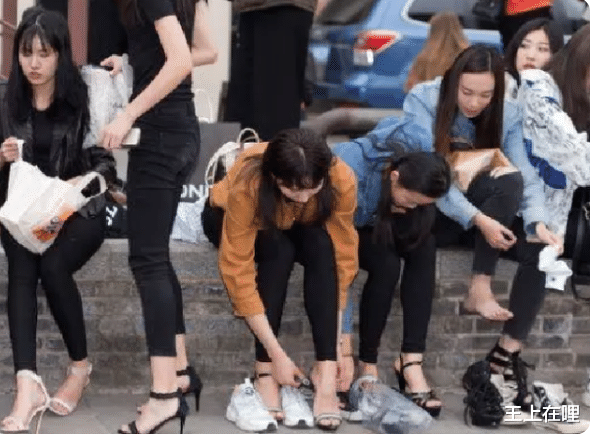 张柏芝|横店20万群演的现状：校花美女“泛滥成灾”，光棍懒汉的天堂