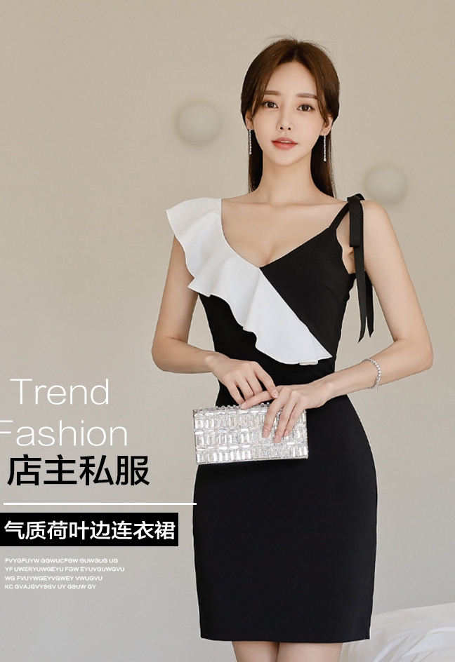 美图美景欣赏|2021年7月最新孙允珠时尚写真：2021夏季V领荷叶边拼色包臀显瘦吊带裙，给人一种纯真干净的美