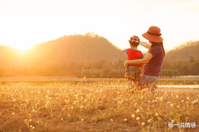 杨一说情感|为了不成为你的累赘，我宁愿让你误会，离开我，你会过得更好！