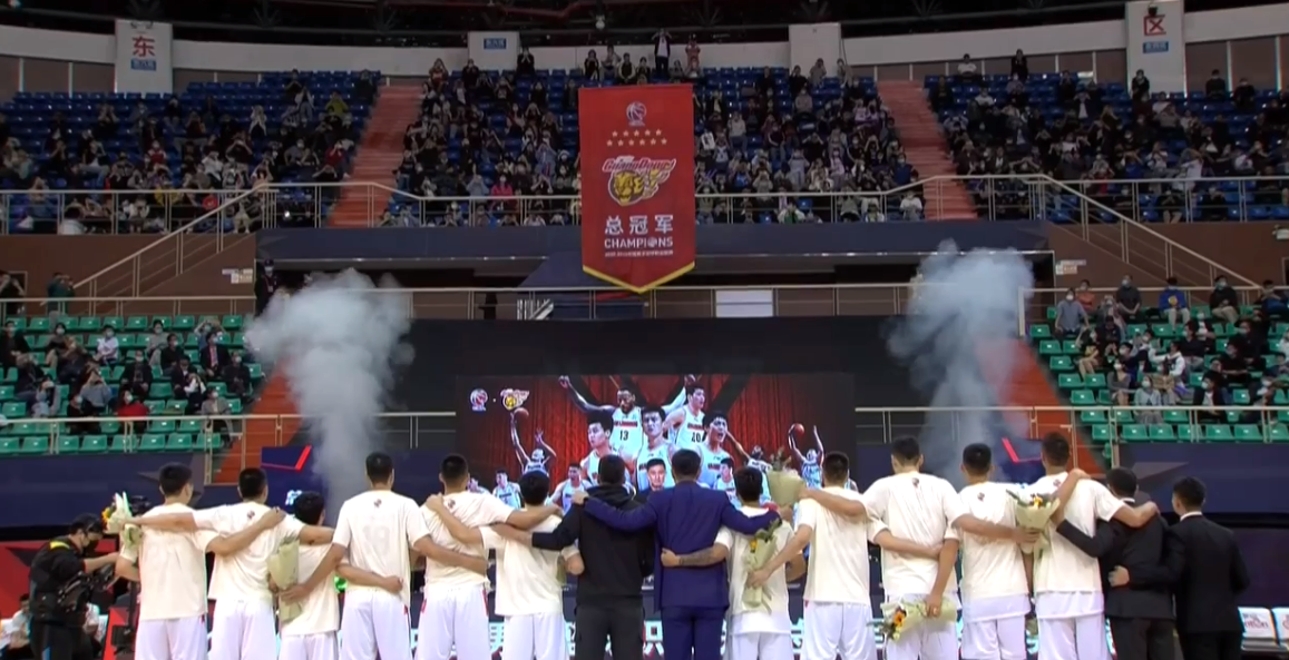 广东男篮|广东男篮凭什么成为王朝球队？解说：他们进入另一种竞争状态