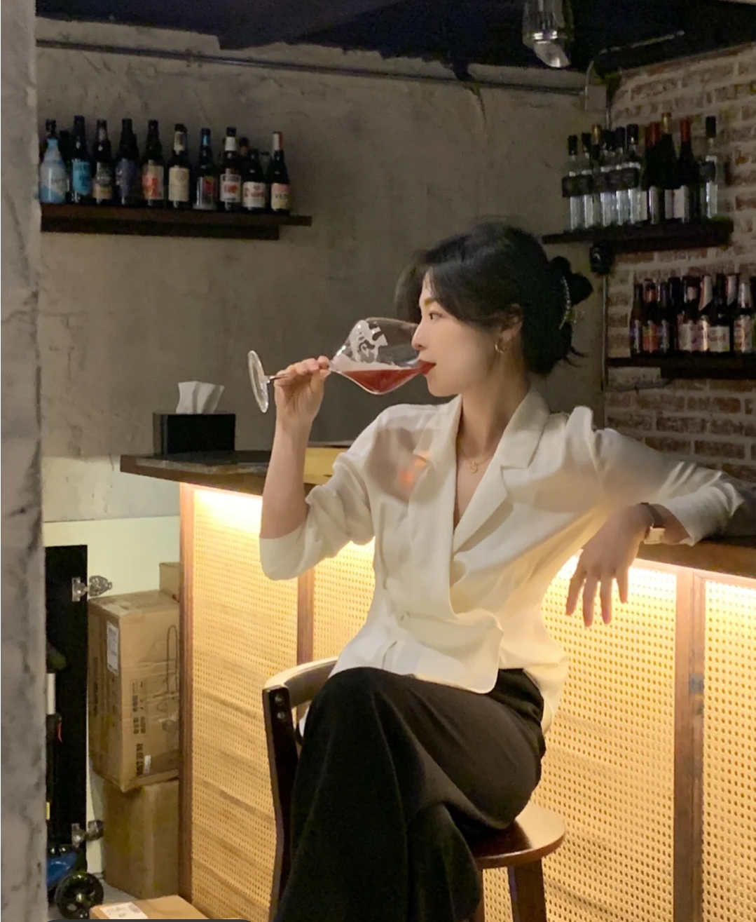 静静时尚达人|职场“小西服”干净利落，30岁的知性女人照着穿，打造轻熟感