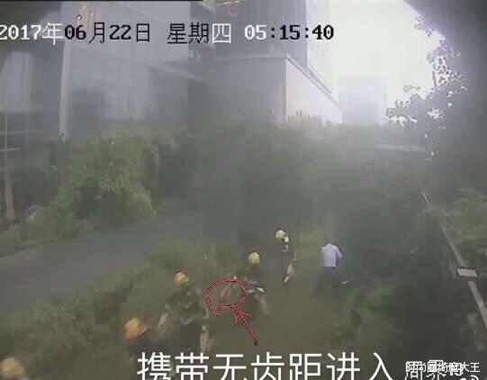 时尚圈绮魔大王|朱小贞租房黑板数字“8”，笔迹神似林生斌，当年保安采访细思恐极