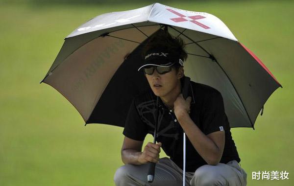 薇娅|薇娅“懒人伞”一夜爆红,40度出门不怕晒,网友:防晒霜可以扔了