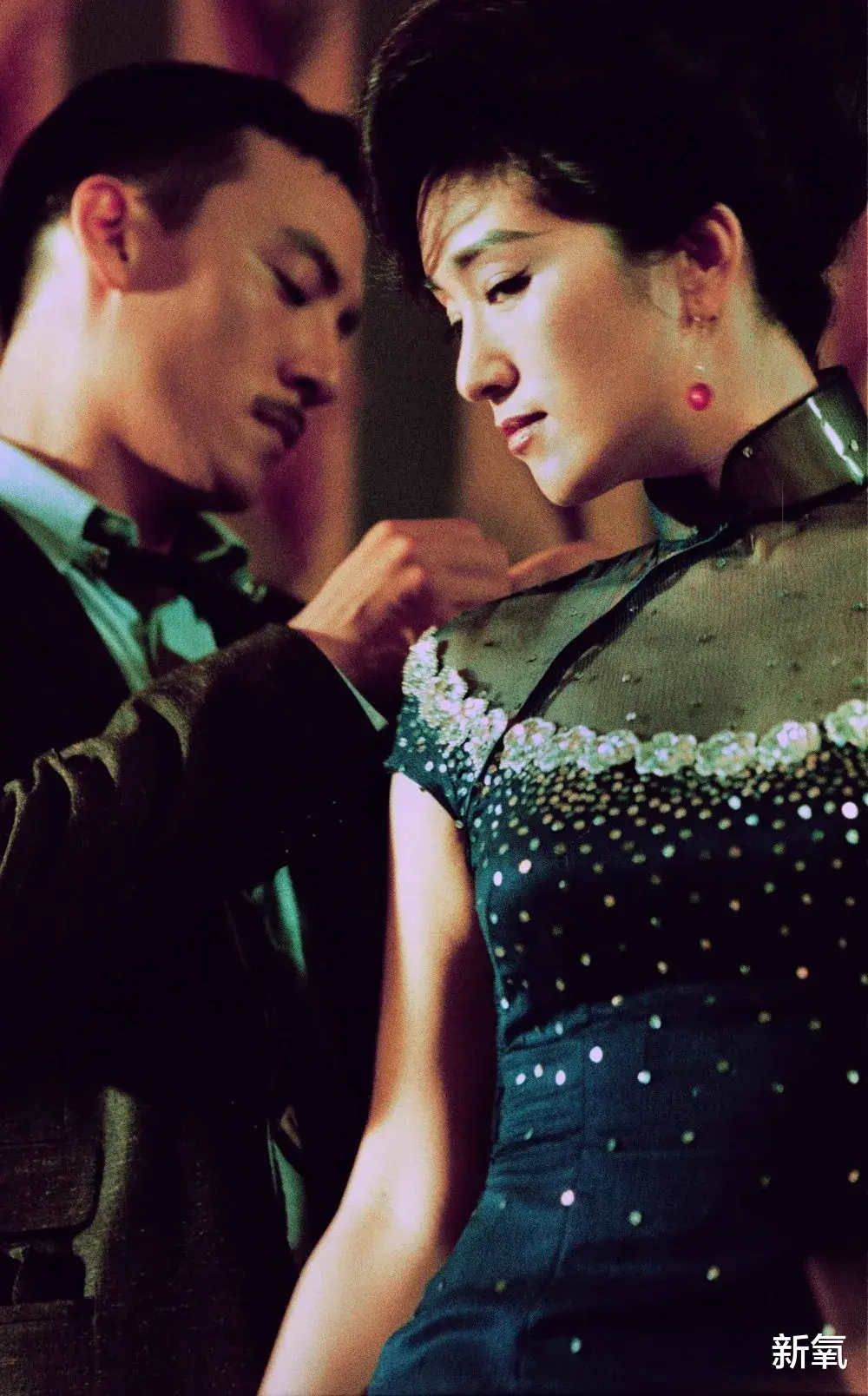 张震|美人无性别，这位男色能让东西方女生全都为他腿软…