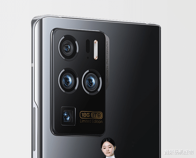 中兴|或许是行业首款！18GB运存+1TB+144HZ曲面屏，价格等同于机皇