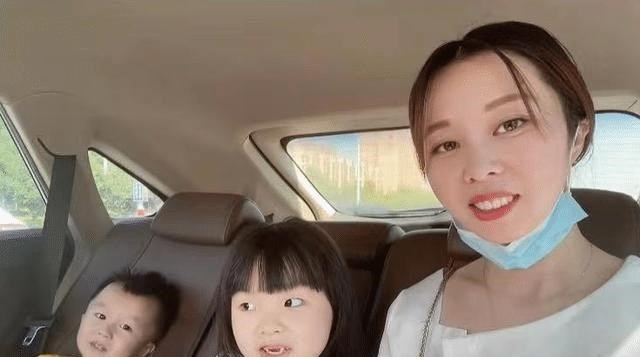 |郭威秀恩爱，田静开启赚钱模式，妹妹直播时爆料，熊磊错失好商机