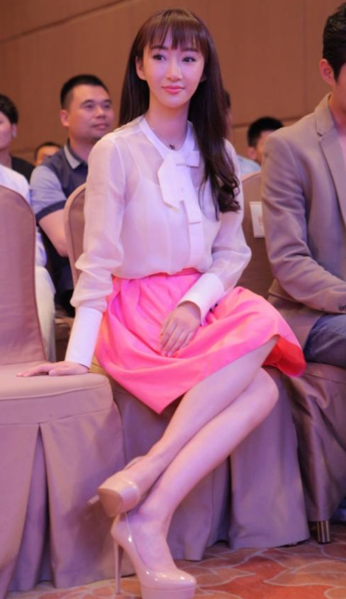 谢贤|她是大清真正格格，出道后拒接任何清宫戏，却为刘德华破例了一次