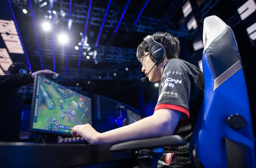 edg战队|决赛不亏,冠军血赚!突破心魔的EDG应该是最没压力的一支队伍