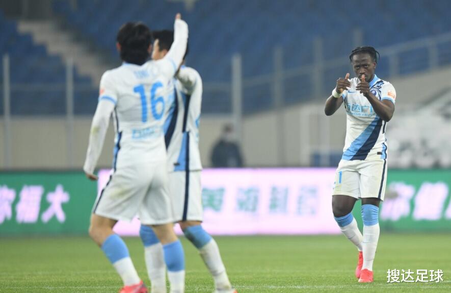 中超|87分钟绝平被吹，遭2-1逆转！中超倒数第1又输了：被2大外援打爆