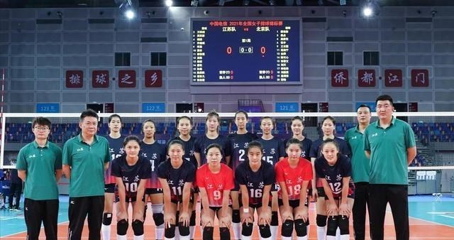 文华养 江苏女排新赛季面临挑战：新老交替阵痛下，小将能否担起大任？