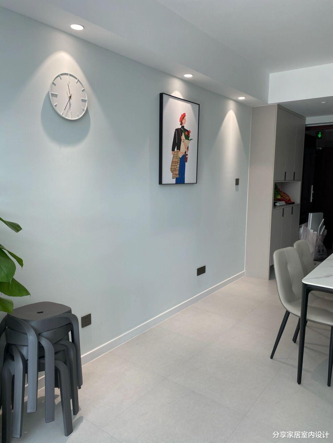 喜欢她家二楼的新房，楼层不高，装修不豪华，全屋美观又温馨！