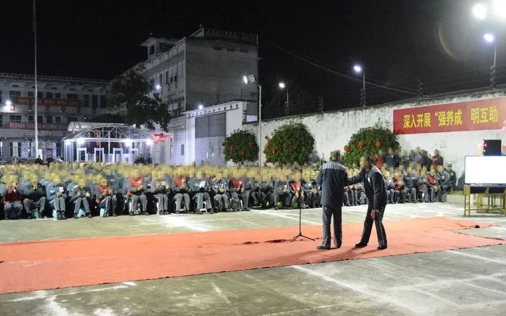 高墙那些事 元宵节,看看高墙内的“热闹”