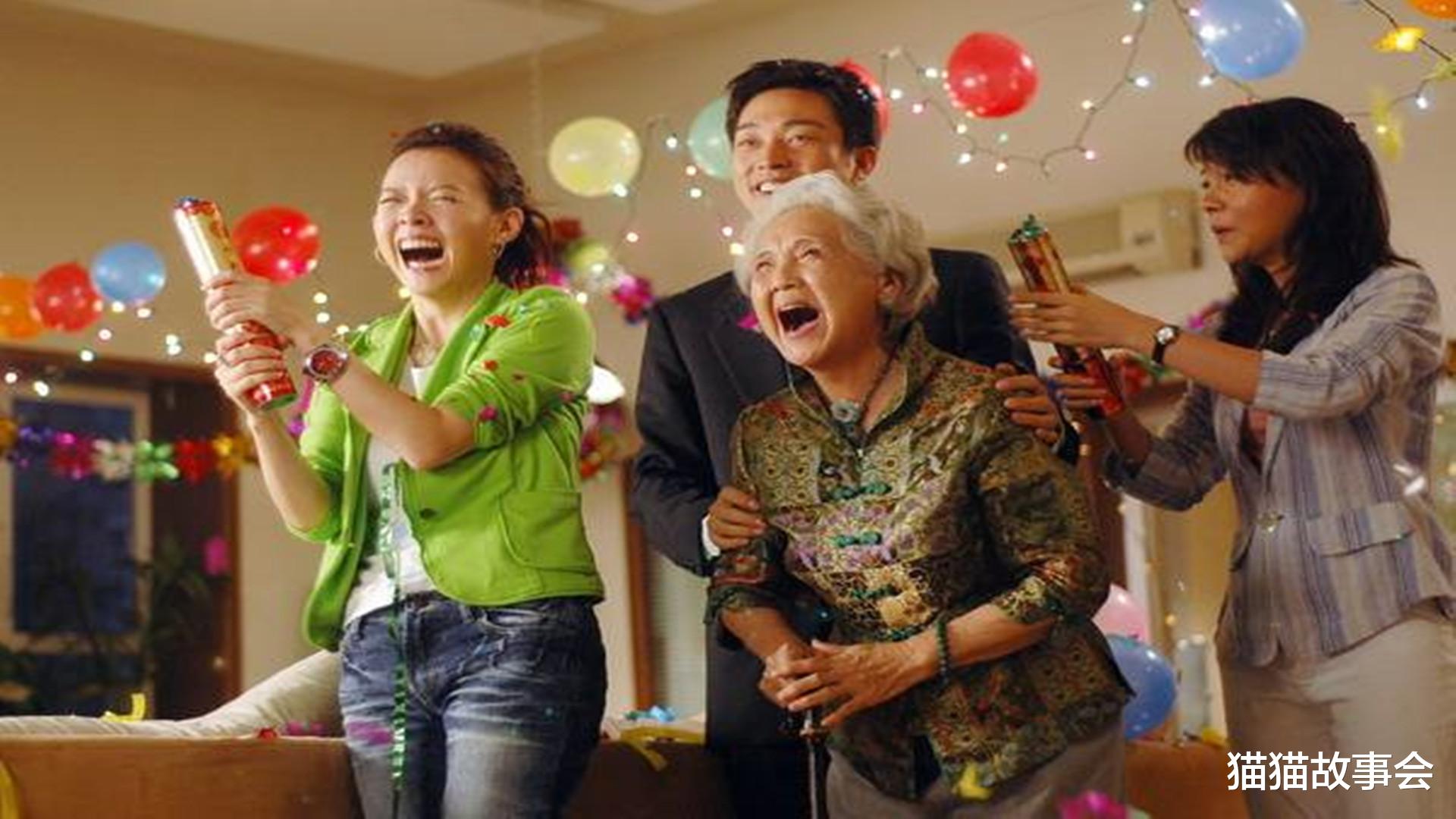 猫猫故事会|62岁阿姨再婚,老人再婚依然会拥有幸福,他给了我太多惊喜