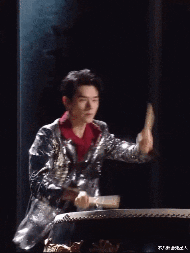 drama|芒果跨年换主持人却不放流量，吴昕谢娜变表演嘉宾，王一博脸太肿