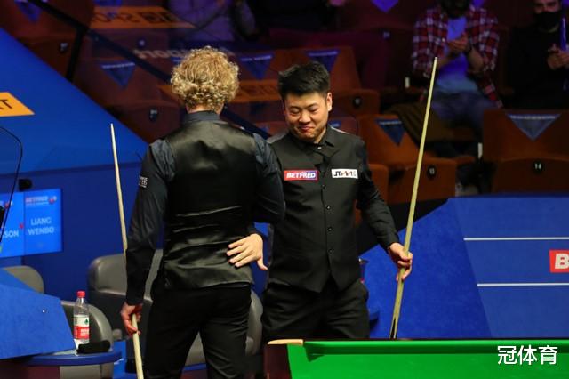 希金斯|一邊倒！中國斯諾克王牌3-10出局，丁俊暉好友卻4-3領先希金斯