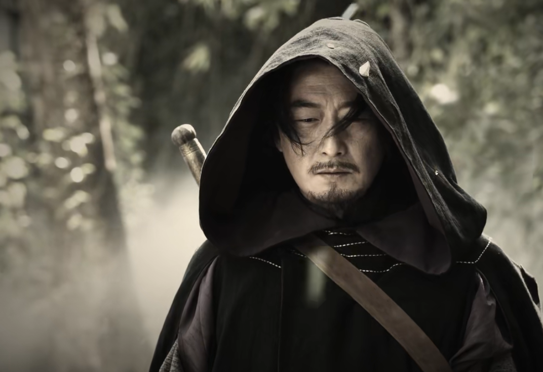 司藤|《司藤》：“分体”西竹出现，司藤被丘山“圈养”的童年终治愈