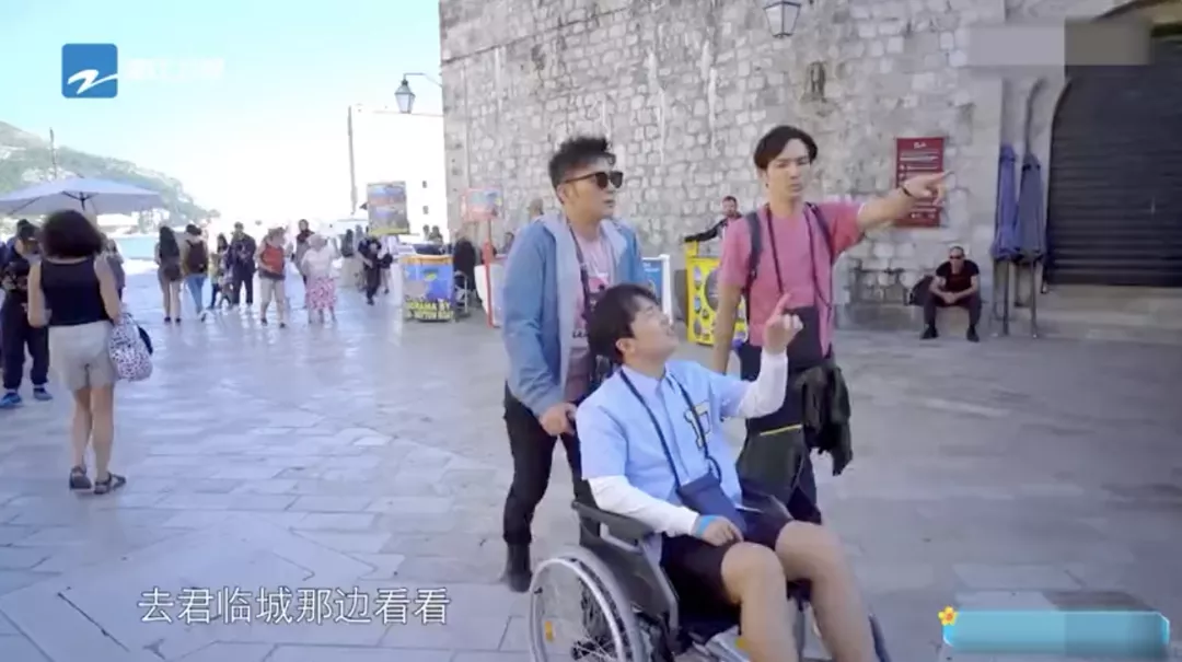 郭麒麟|郭麒麟突发怪病，吓坏无数网友：纵欲成瘾，究竟有多可怕？