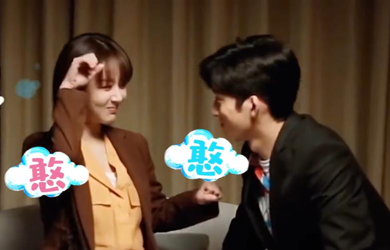 美丽|杨紫井柏然超欲吻戏！六个机位亲出口水声，工作人员都看害羞了