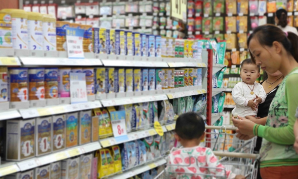 菁妈育儿|假奶粉销售90万后被查！妈妈别给娃喝海淘奶粉了，这些伤害要清楚