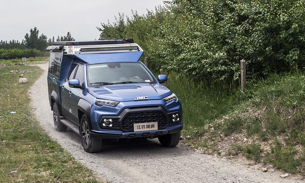 |江铃汽车深知钓友需求,推出域虎钓鱼版,有低速四驱可选
