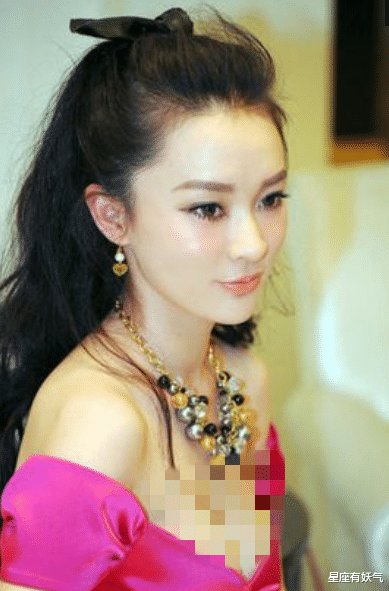 星座有妖气|娱乐圈喜欢被认干妈的女星，高圆圆宋丹丹上榜，有的被人质疑
