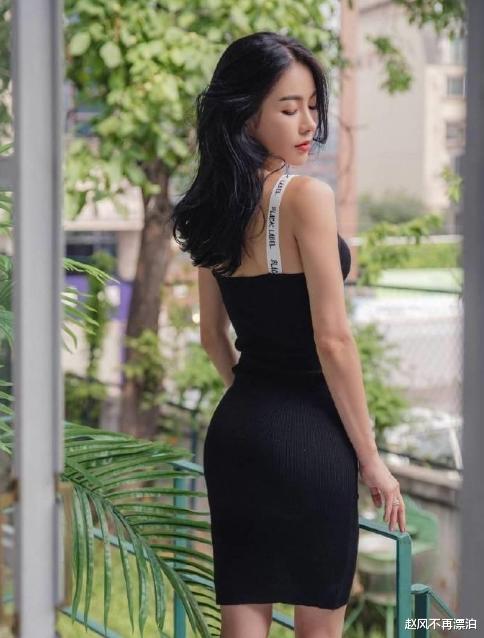 佟丽娅|甜美的“娃娃脸”女神,微卷中分长发沁人心脾,气质拿捏到位