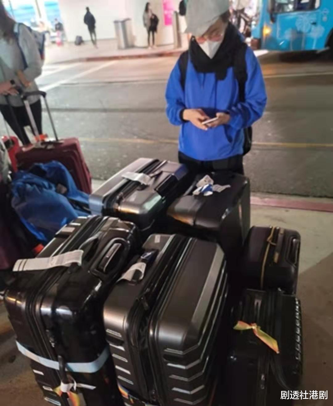 吕珊|生气！香港知名女星滞留美国超3周，未能及时回国曝已损失几十万