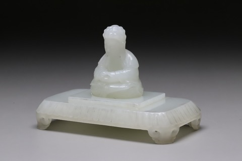 墨床|和田玉“玉佛墨床”