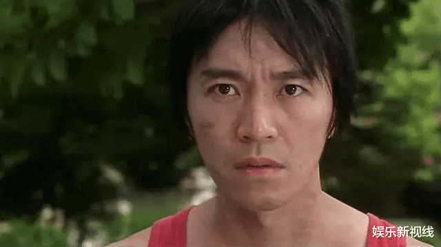 刘德华|有人违反保密协议?59岁周星驰被曝追求17岁港姐张晓祺,最新回应来了!