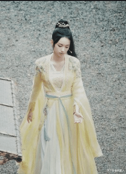 迪丽热巴|2022年古装题材剧大内卷，85花90花95花争位，号召收视修罗场