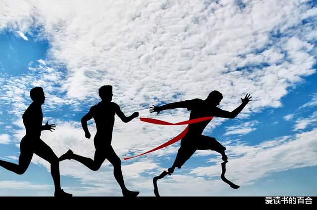 爱读书的百合|普通人想要成功,靠的从来不只是努力