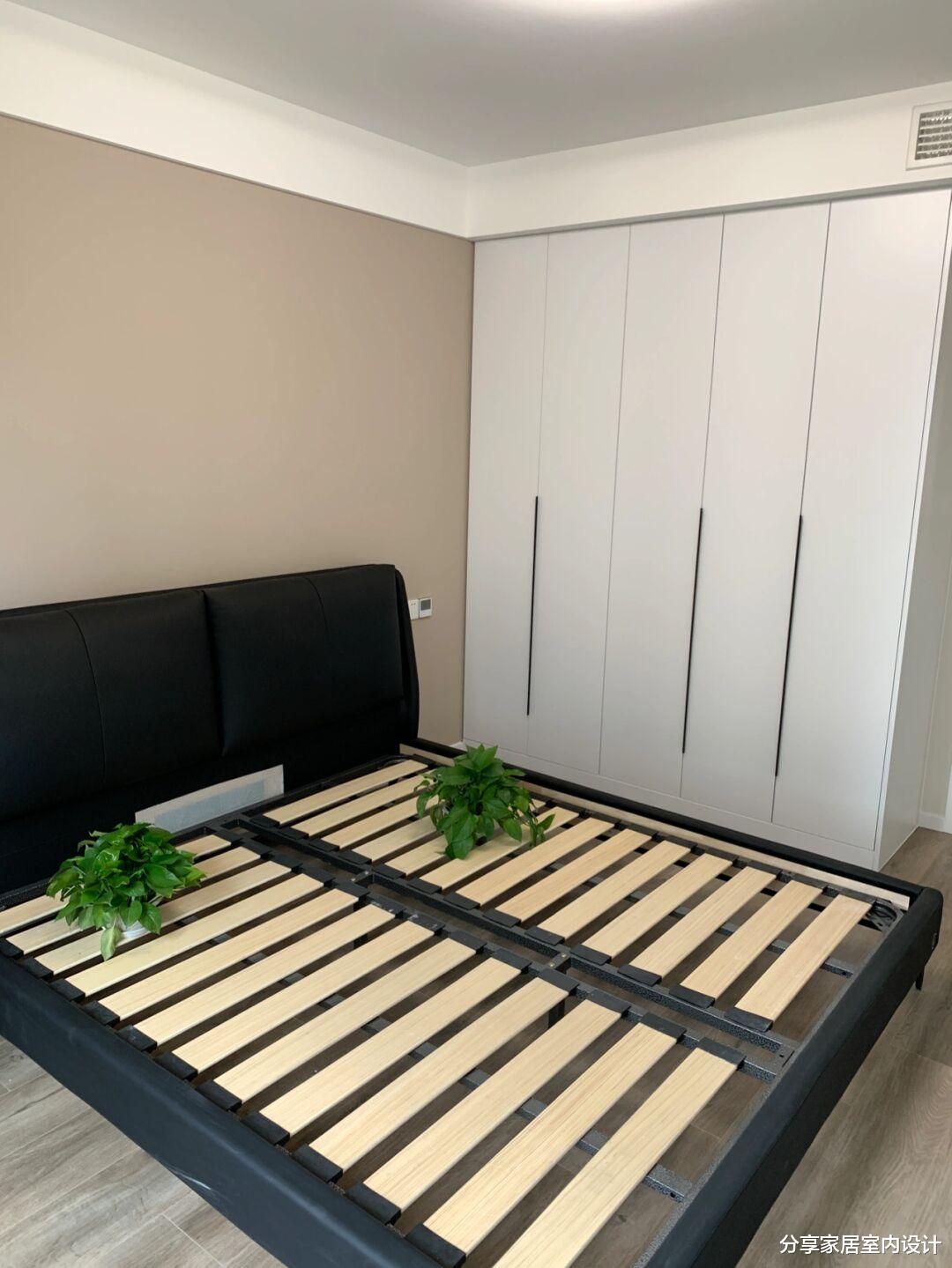 她家88平小三房，目前装修花了20W，竟然被朋友说像出租房！