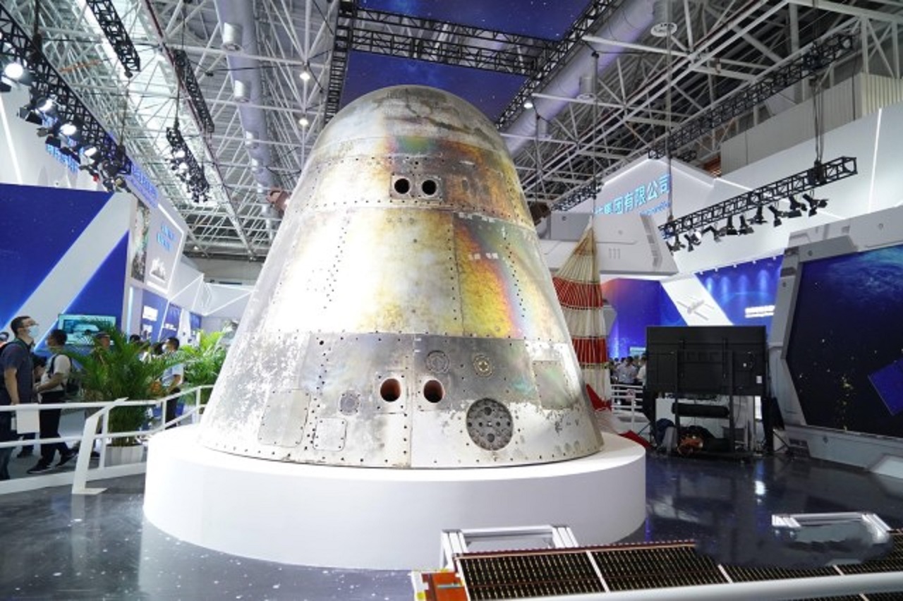 航天 实力碾压NASA？我国新飞船亮相航展，首次载人飞行时间公开