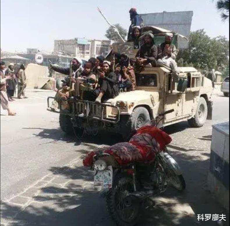 一條毛毯在阿富汗奇遇：美國賣軍火滿盤皆輸，中國賣毯子成大贏傢-圖5