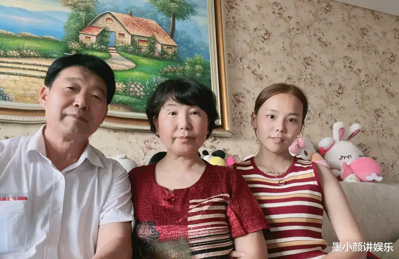 李云迪|杜新枝拿郭威照片怀念姚策,表示姚策生前看到郭威照片都羡慕